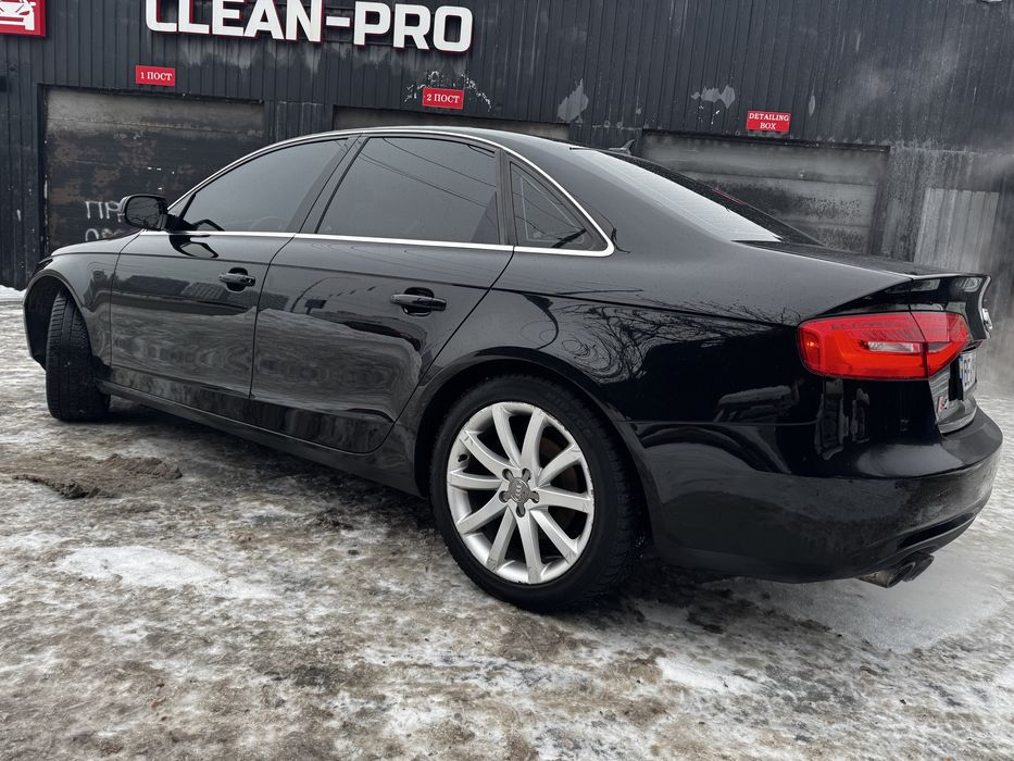 Audi A4 S-line 2012р