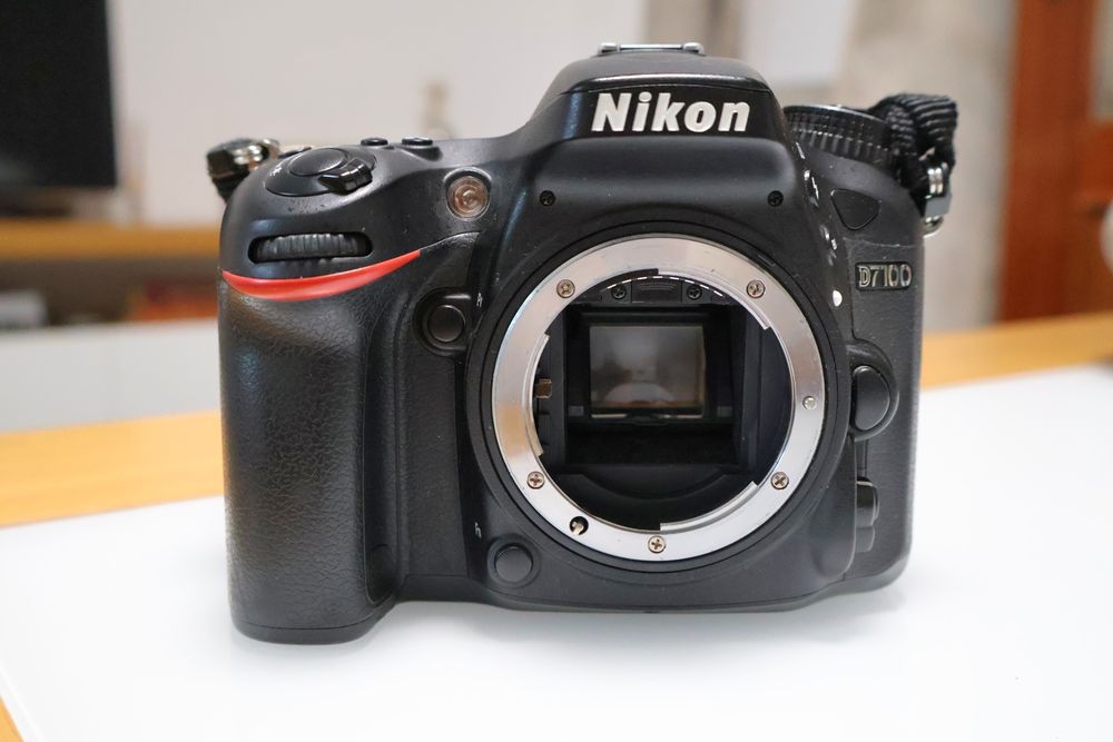 Nikon D7100 + AFS 18-70mm