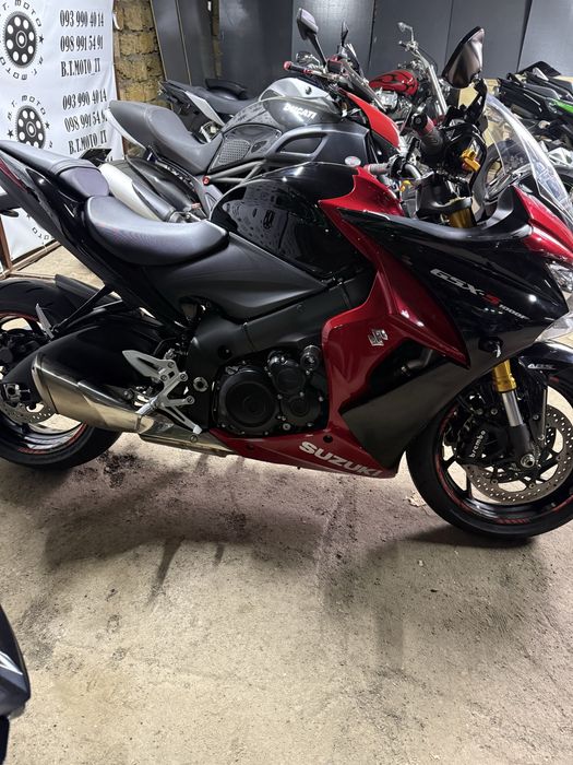 Японський мотоцикл Suzuki GSXS 1000F ABS з Японії