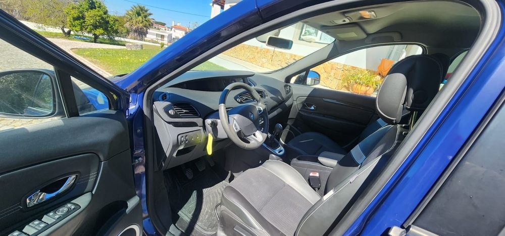 Renault  grand scenic