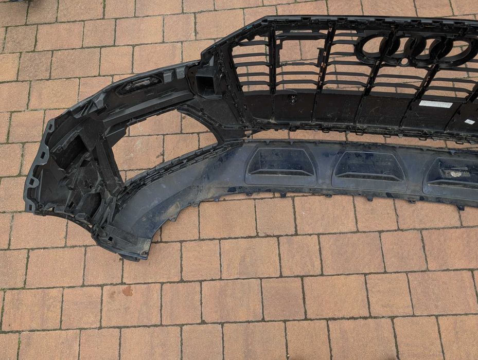 audi Q7 lift 19-  sline 4m s-line zderzak przód oryginał