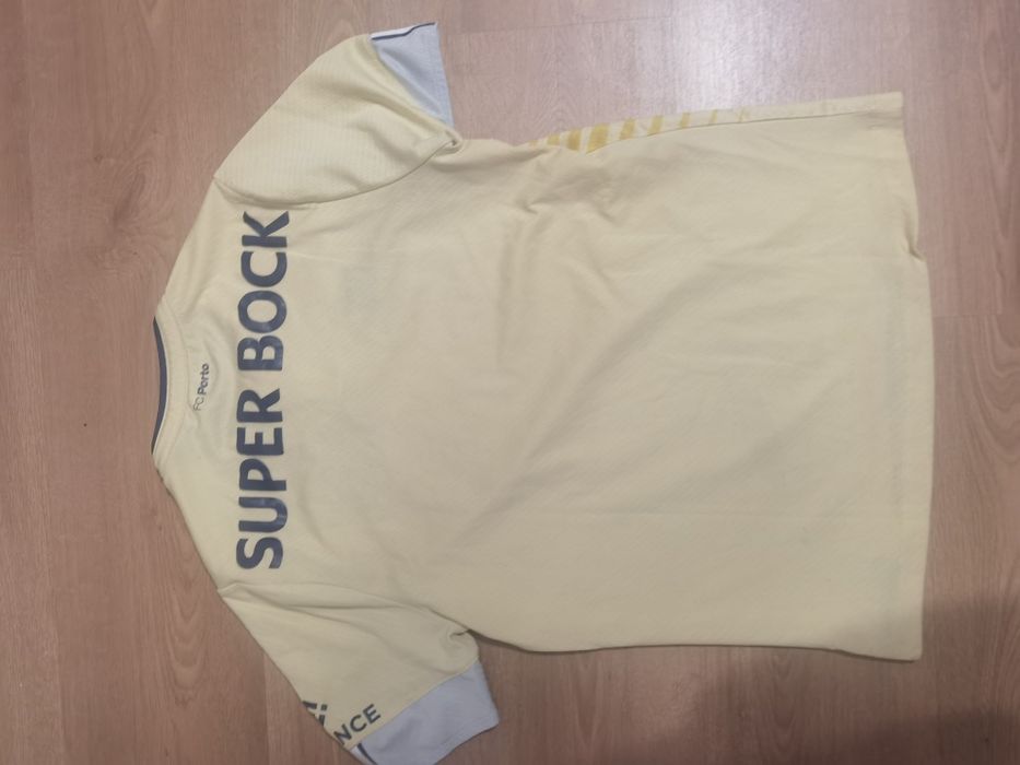Camisola FC Porto amarela