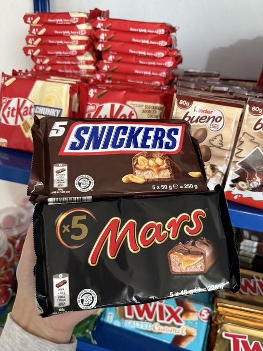 Снікерс/марс/твікс/кіт кат/ mars/twix/kit kat/ snickers