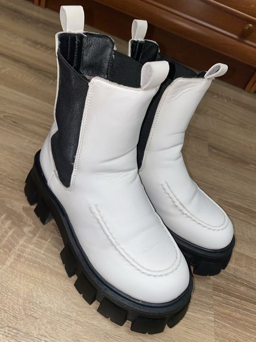 Челсі стильні жіночі