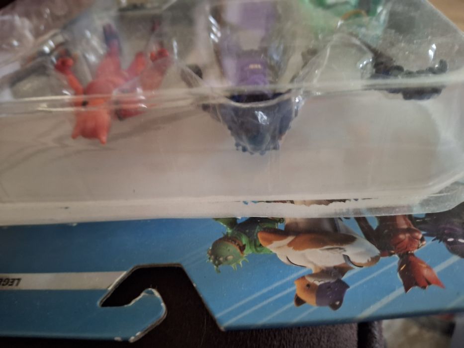 Figuras Fortnite Skuads 9 peças