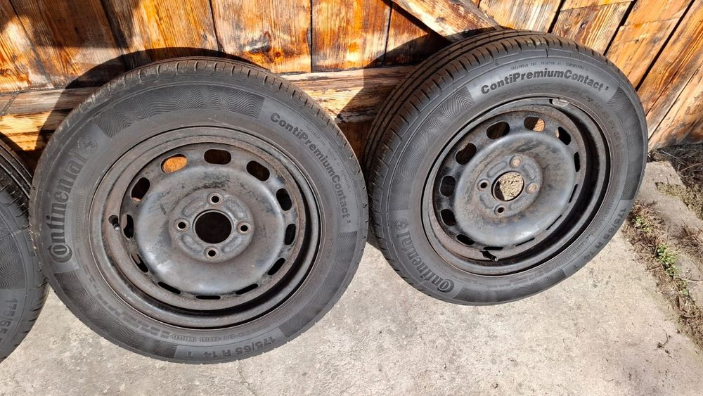 Opony  175/65R14 letnie Continental