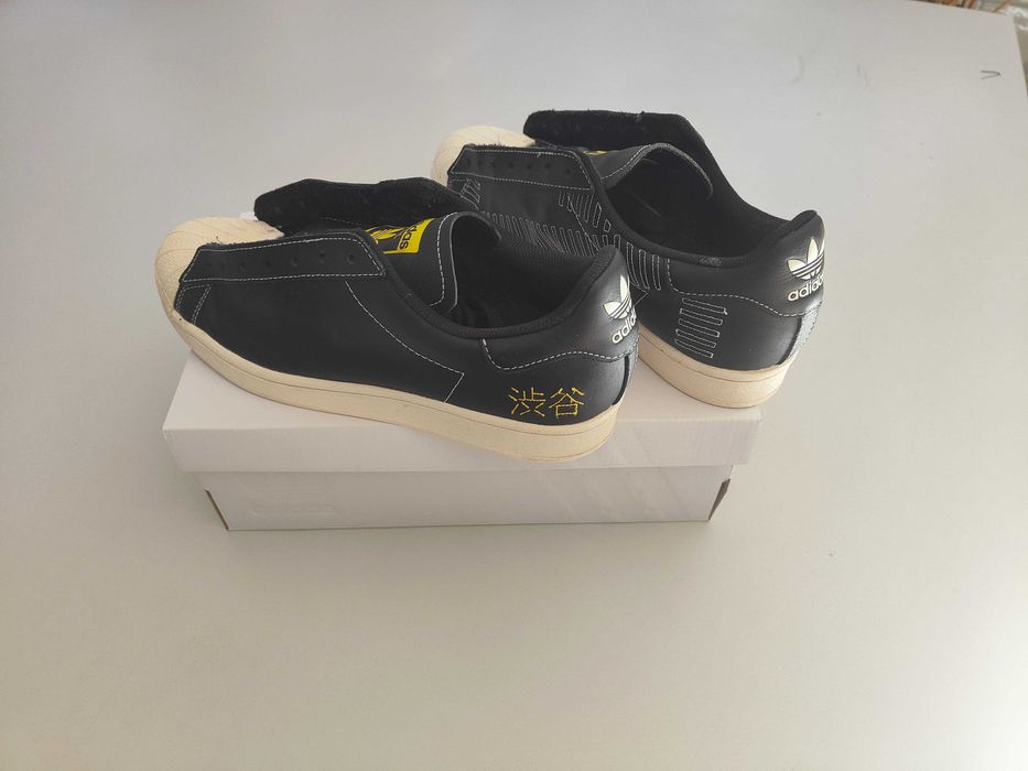 Adidas Superstar