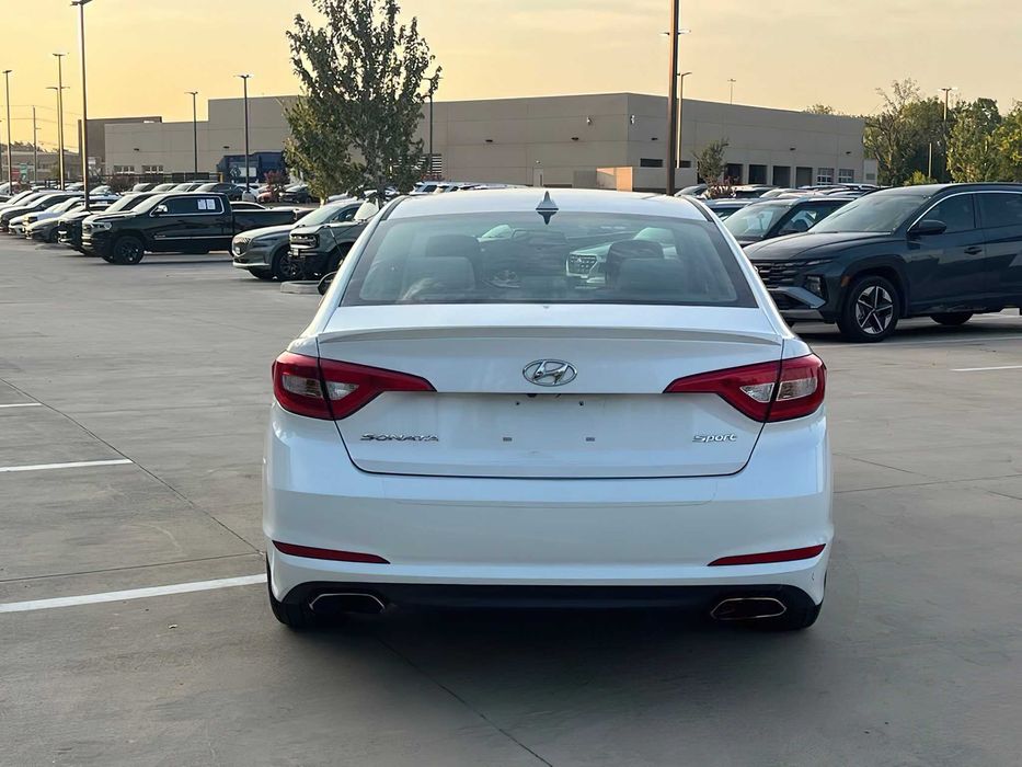 Hyundai Sonata      2017