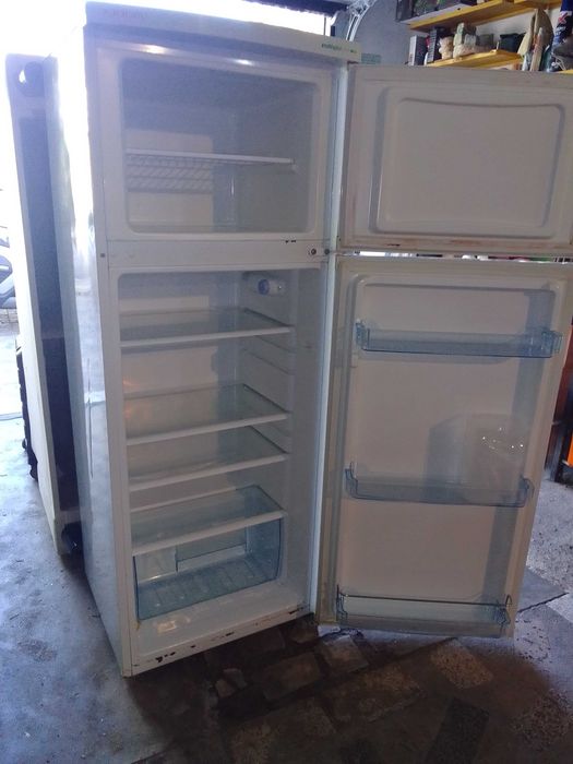 Sofa usado para 2 pessoas