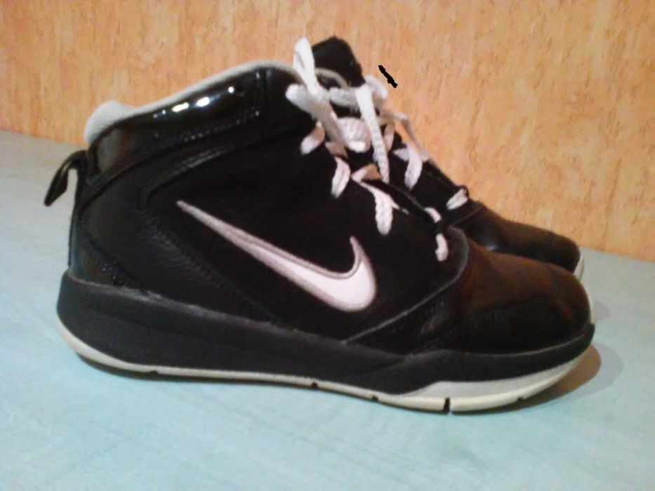 buty Nike SKÓRA!   roz. 31,5 ( 19,5cm)