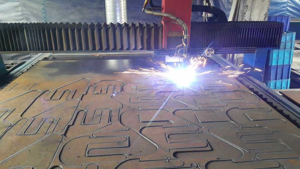 Cięcie blach i detali stalowych CNC - plazma / gaz