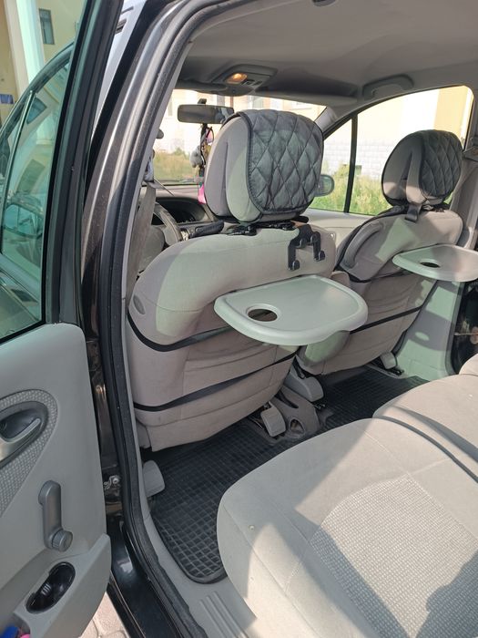 Renault Scenik |