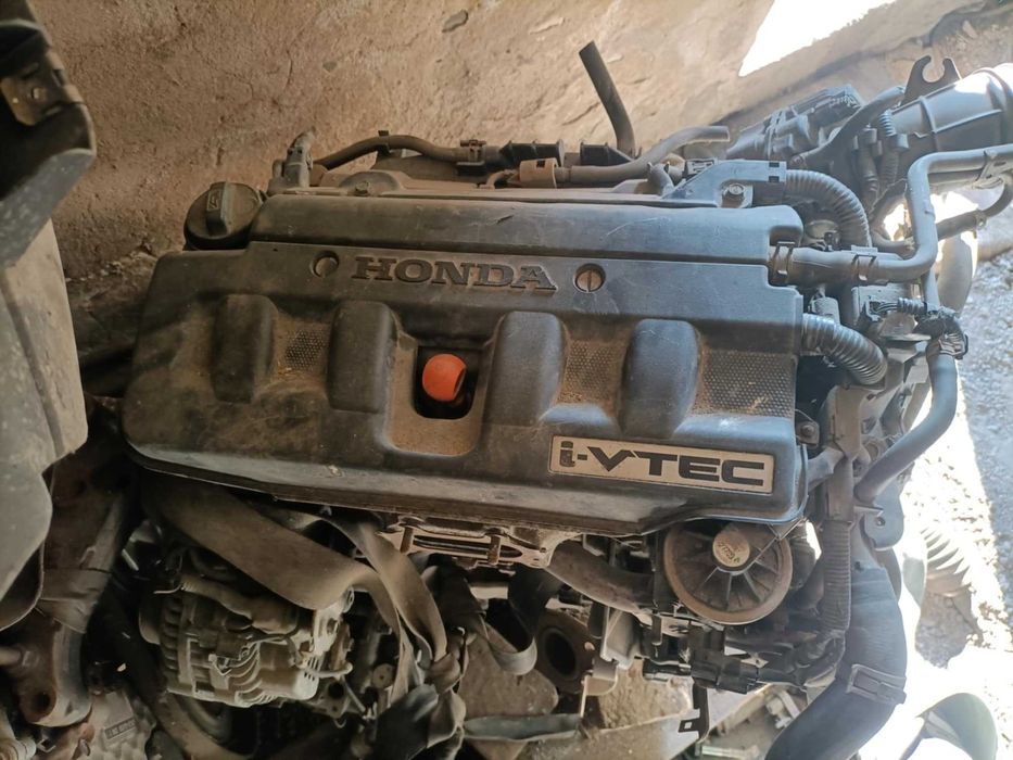 Silnik Honda Civic VIII ufo 1.8 i vtec kompletny
