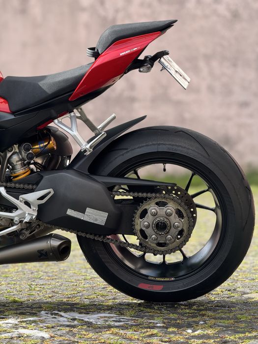 Ducati Streetfighter V4S