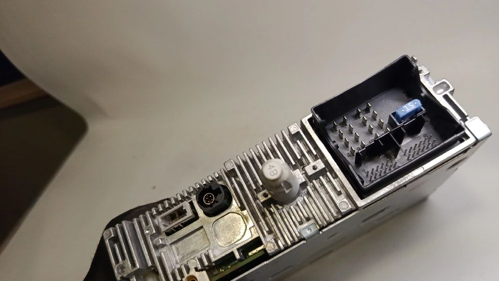 Rádio / auto-rádio PEUGEOT 2008 I (CU_)