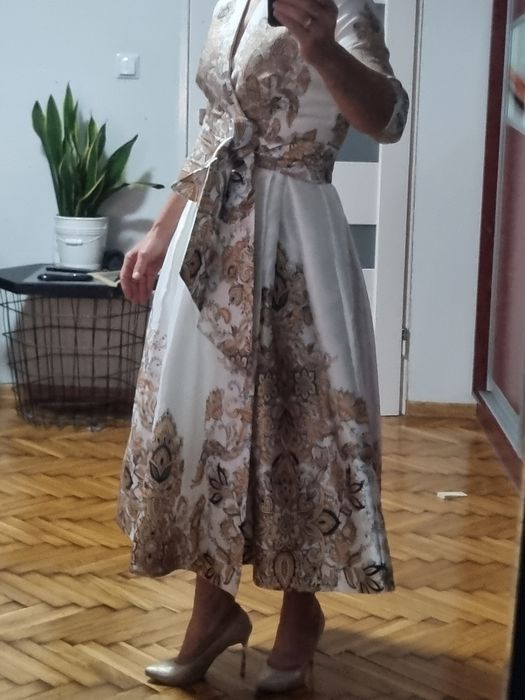 Sukienka Behcetti r.L