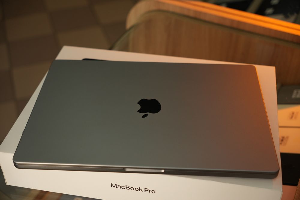 MacBook Pro 16 M1 Pro Space 16/512Gb, 7/8/11/12/13
