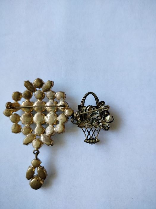 Винтажные украшения — броши