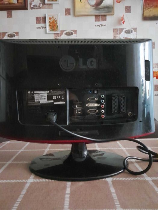 Монітор LG Flatron