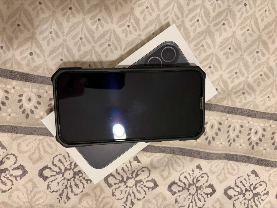 Айфон 13 128Gb відмінний стан