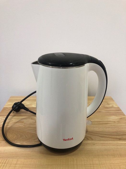 Електрочайник Tefal