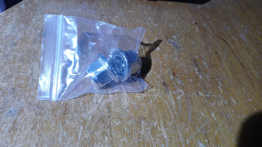 Гайка м 12 нержавійка