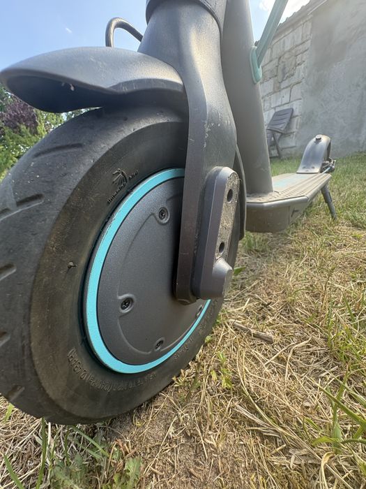 Hulajnoga elektryczna Motus scooty 10 lite