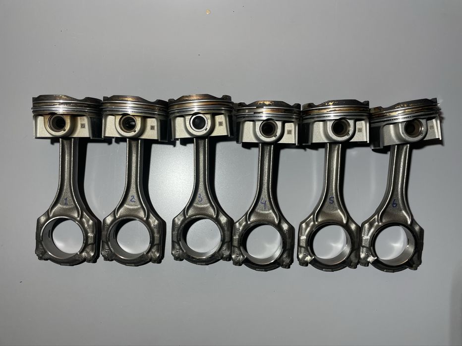 Комплект поршней и шатунов для BMW M3 G80 M4 G82 X3M F97 X4M F98 S58