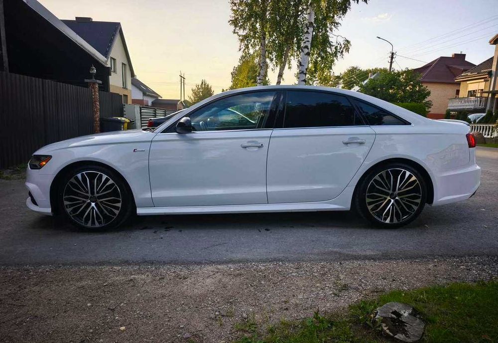 Audi A6 2016 рік