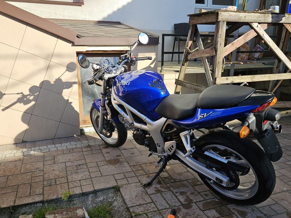 Продам мотоцикл Suzuki sv650 2002