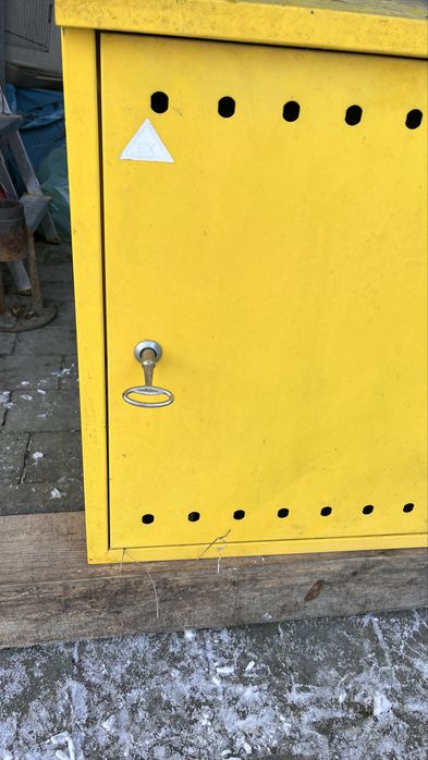 skrzynka gazowa żółta 67,5x60,5x25