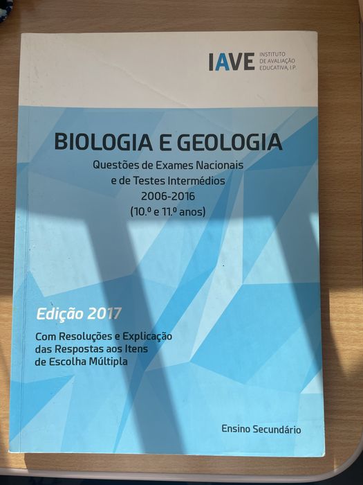 IAVE Biology and Geology Exam Book 2017