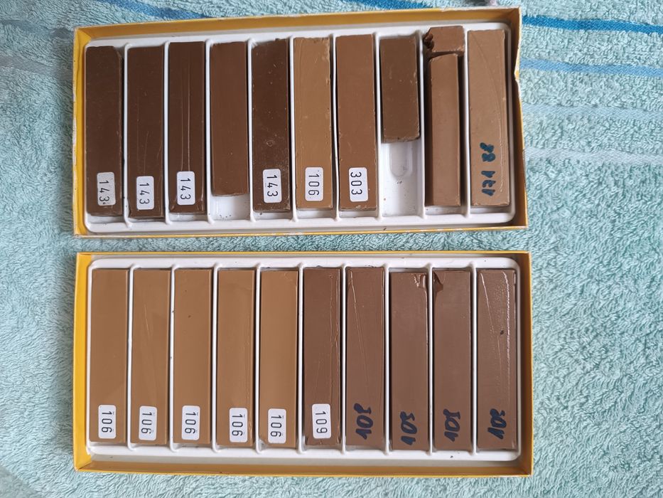 Wosk do renowacji mebli