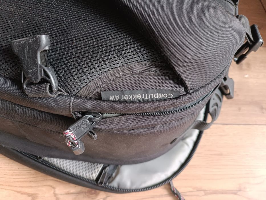 Duży plecak fotograficzny Loewepro CompuTrekker AW zamiana na kolumny