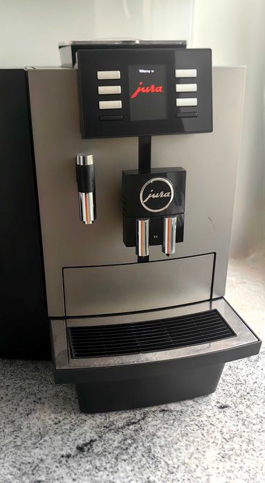 Expres Profesjonalny JURA X6 w idealnym stanie