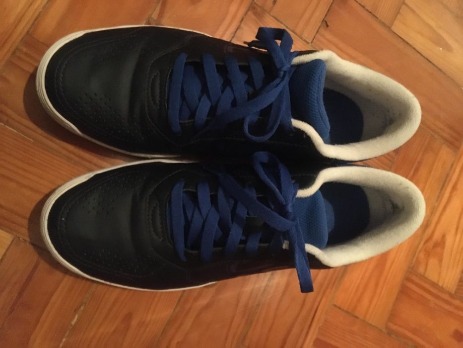 Sapatilhas azuis de Padel marca Artengo (tamanho 42)