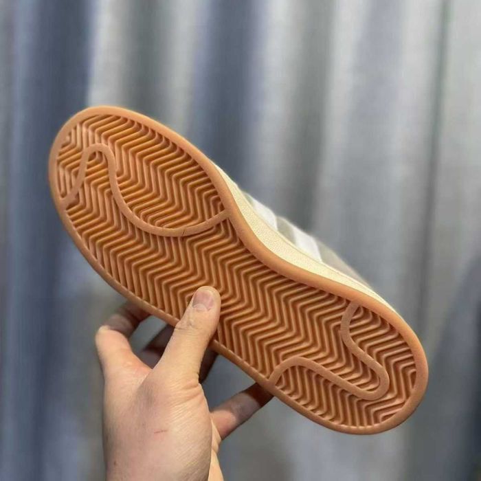 Adidas originals campus 00s 37