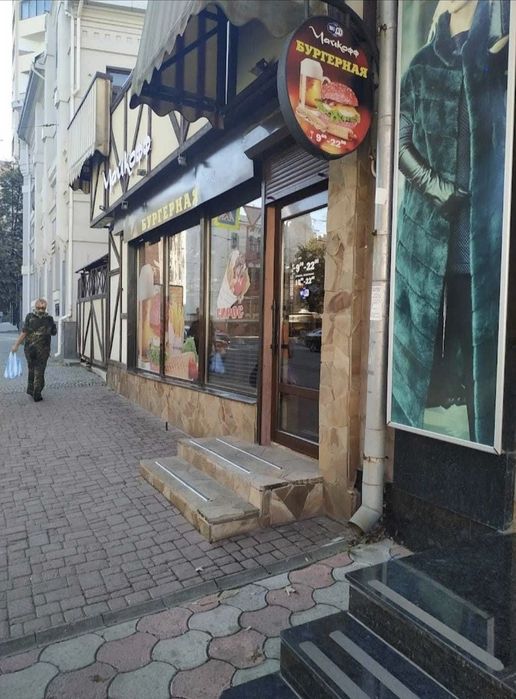 Продам Отдельно стоящее здание ул.Маяковского земля в собственности!