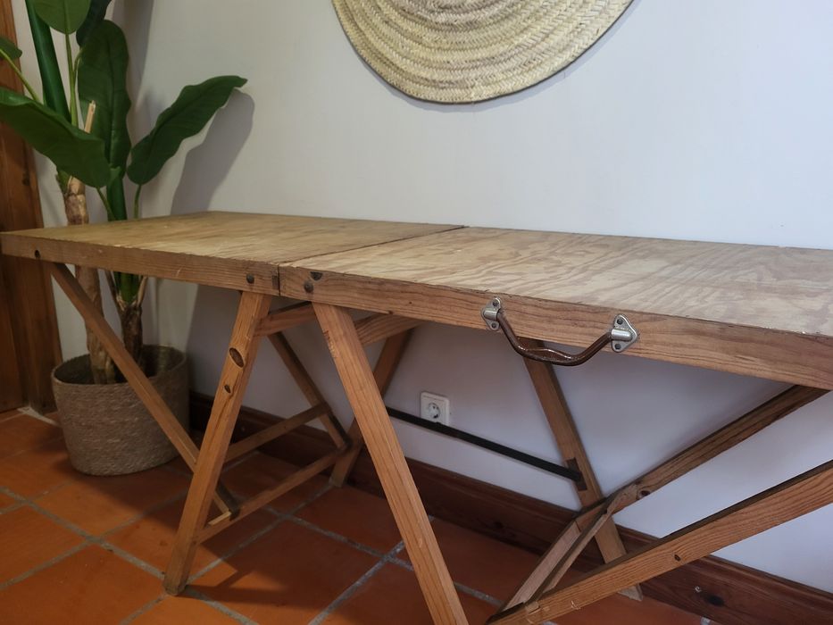 4 cadeiras, cabide, mesa desmontável, vintage, rustico