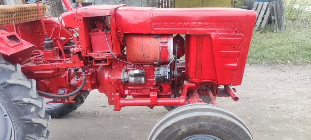 Продам трактор т-25