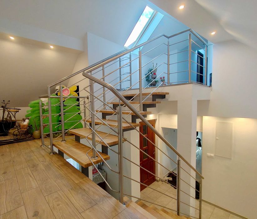 Balustrady ogrodzenia zadaszenia pergole konstrukcje ogrody zimowe