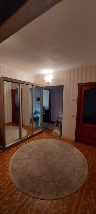 Оренда кiмната в 3-кiм. квартирi в м. Вишневе центр