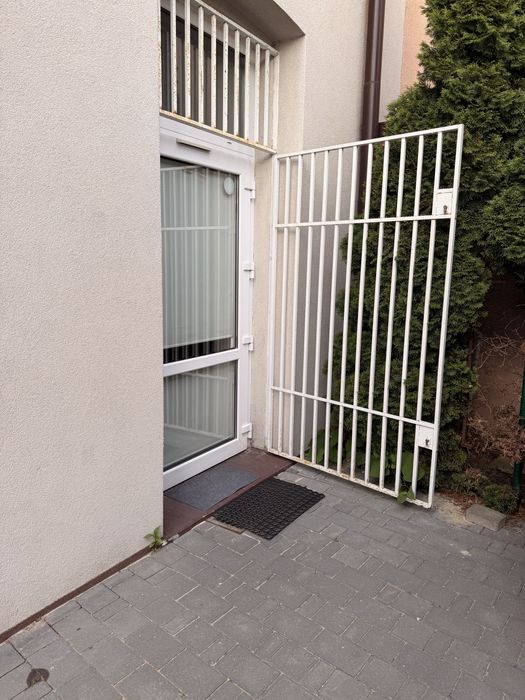 Lokal 40m2 w doskonalej lokalizacji
