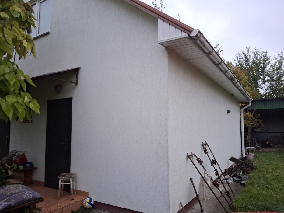 Продам свій будинок Мар'янівка ( Житомирська траса), 50км від м. Нивки