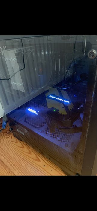 Komputer i7-8700 / GTX 1070 / 16GB / SSD i HDD / NVMe +  iiyama + RGB