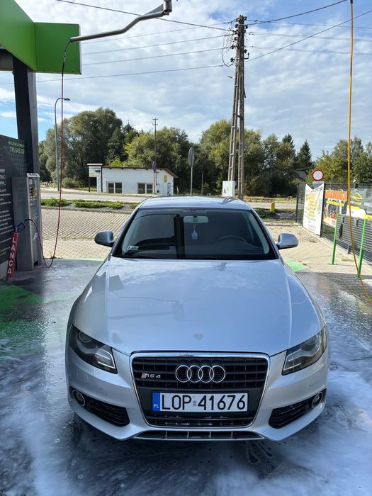 Audi A4Limousine