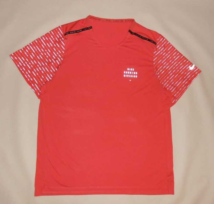 Koszulka do biegania Nike Dri-Fit Running Division (XL) Running Jogging