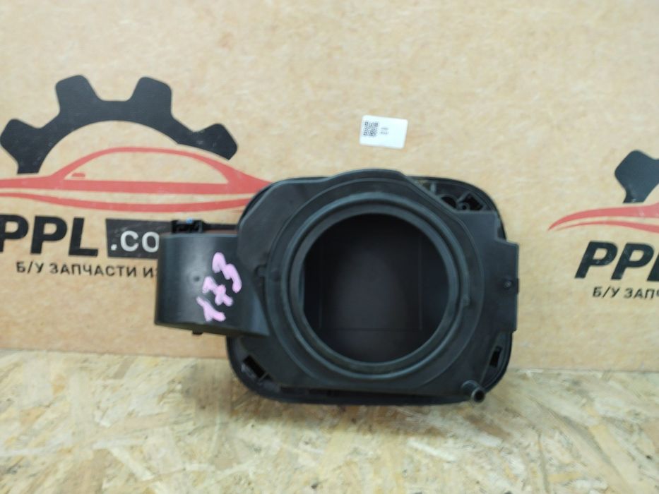 Mercedes B-Class W247 2019- корпус лючка топливного бака бензобака