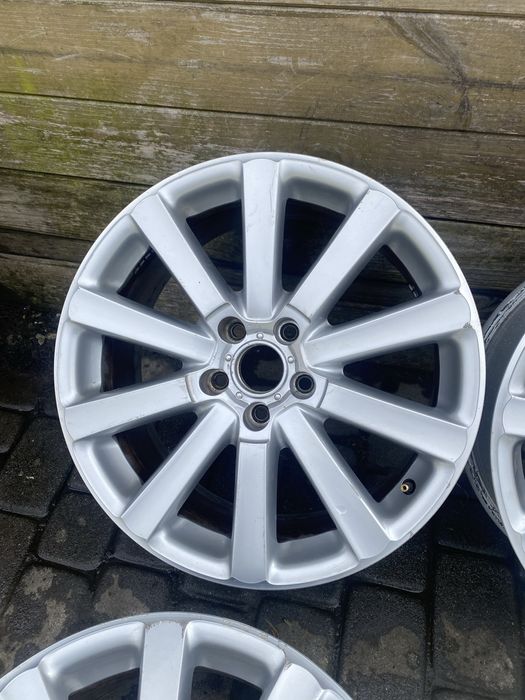 Диски R18 5*112 7.5J*17H2 ET49 для Audi/Volkswagen/Skoda/Seat