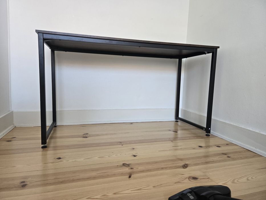 Secretária TECTAKE (Castanho - 59 x 140 x 76.5 cm)